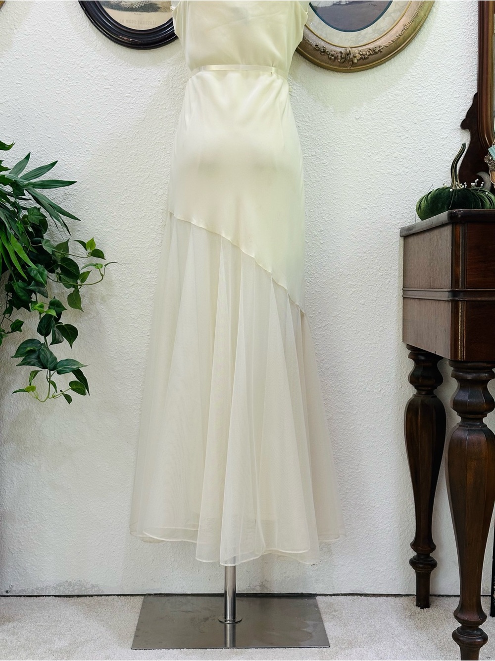 R&M Richards Ivory Two-Piece Chiffon Wedding Dress with Beaded Jacket - Picture 11 of 14